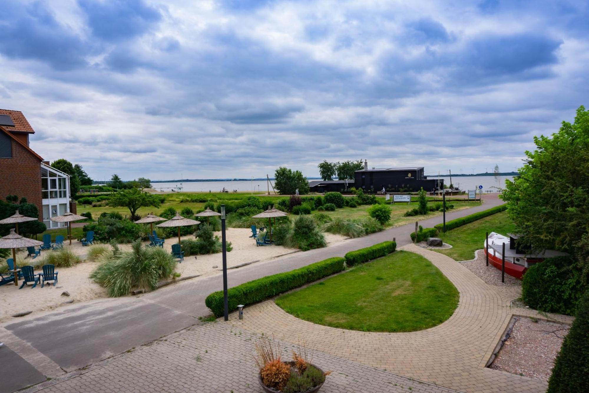 דירות למברוך Haus Strandglueck - Urlaub Mit Blick Auf Den Duemmer See מראה חיצוני תמונה